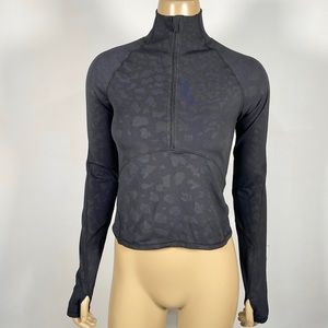 TSL Team Self Love Collection Women’s Size Small Print Quarter Zip Pullover Crop